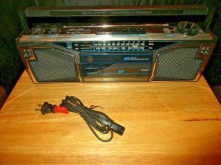 Ge General Electric Am/fm Steroradio/cassette Recorder 4 Speaker System 3 - 5622a