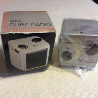 Vintage Americana Am Cube Radio Transistor Nos