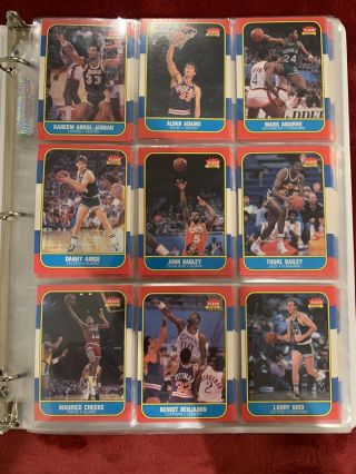 1986 Fleer Basketball Near Complete Set 126/132 Stickers 10/11