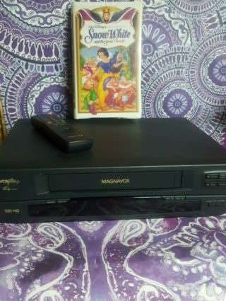 Magnavox 4 Head Vhs Recorder With Remote And 5 Classic Disney Vhs Tapes
