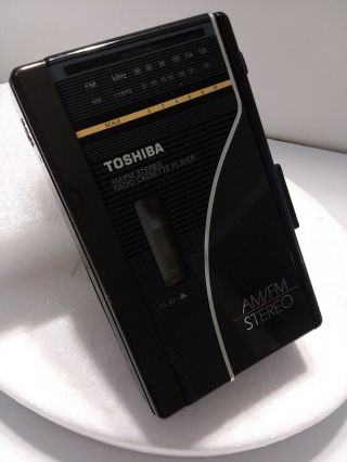Toshiba Kt - 4018 Cassette Player Radio Walkman - - Does Not Work