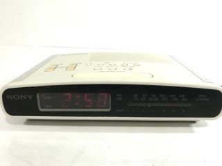 Sony Icf - C420 Vintage Dream Machine Alarm Clock Radio Off White Retro