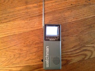 Collectible Sony Watchman Portable Handheld B&w Television Fd - 10a (1989)