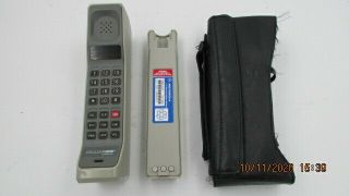 Motorola Brick Cell Phone Vintage Model F09lfd8436ag Cellularone