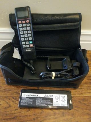 Vintage Motorola Airtouch Megaphone Cellular Cell Analog Bag Phone Brick Car Bag