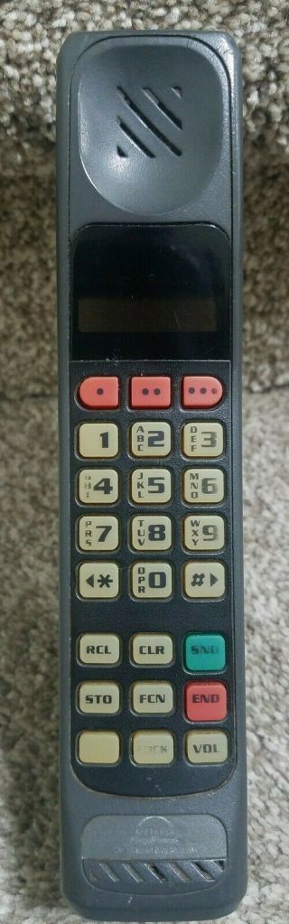 Motorola Classic II Portable Cellular Phone 89011WNCBB 2