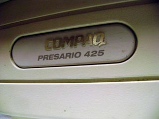 Vintage Compaq Presario 425 Computer & Montior Series 3200 Retro Gaming 3