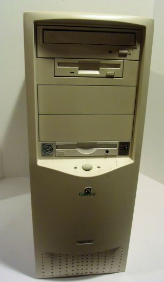 Vintage Gateway Gp6 - 450 Desktop Pc (intel Pentium Ii 450mhz 128mb No Hdd)