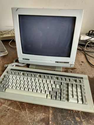 Vintage Wyse Wy - 60 Terminal Monitor P/n 900109 - 07 With Keyboard Asc Ii 840338 - 01