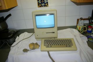 1984 Apple Mac Macintosh 512 K Computer Pc Vintage Light 42 Week 1984 With Bag