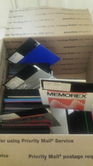 Commodore 64 C64 - Awesome - 173 Disks - Huge