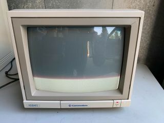 Commodore 1084s - P 13 - Inch Color Monitor