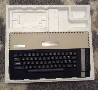 Vintage Atari 800XL Home Computer 64K RAM Memory ONLY W/Box - NO CORDS 3