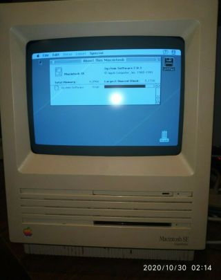 Vintage Apple Macintosh Se Fdhd - Model M5011 - Steve Jobs Signature
