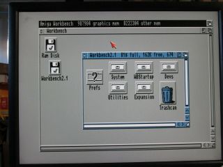 Commodore Amiga 2000 W/Keyboard 28 Mhz Accelerator 8MB Fast Ram SCSI Controller 3