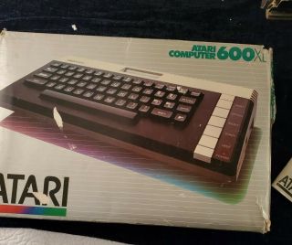 Atari 600xl 16k Home Computer Pc
