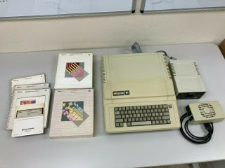Vintage Apple Iie Computer A2s2064 With 80 Column / 64k Ram Card W/ Drive