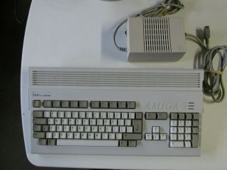Upgraded Amiga 1200 Computer With 68030 40mhz Accelerator 128mb Ram Very