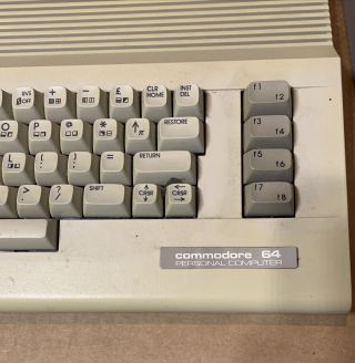 VINTAGE COMMODORE 64 C64 COMPUTER W/ POWER SUPPLY,  1541 FLOPPY DRIVE 3