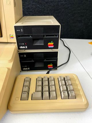 Vintage Apple IIe (2e) Computer w/ 2 Disk Drives,  Rare keypad - 2