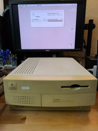 Apple Macintosh Quadra 650 - &