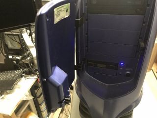 Alienware Area 51 Desktop Rare Blue and Black Case 3