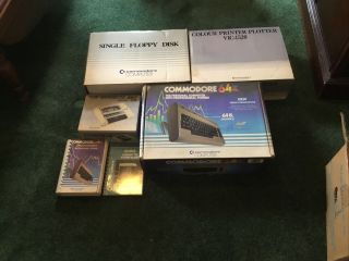 Commodore 64 Computer With Printer Manuals 1541 Floppy Disk In Boxes