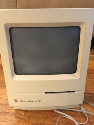 Vintage Macintosh Performa 200 Complete Package