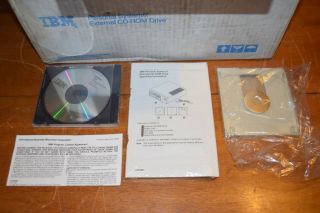 VTG IBM Personal System/2 External CD - ROM Drive w/ Box & Accessories 3510 - 001 2