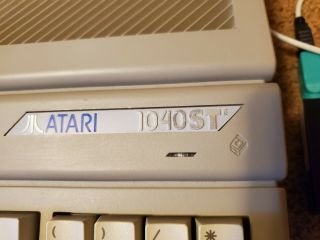Atari 1040 STE Computer.  4MB,  Video Cable,  Optical Mouse. 2