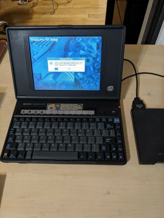 HP OmniBook 600C 486DX4 512MB CF HDD,  16MB RAM,  Floppy,  3 Batteries,  AC adapter 2