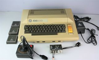 Atari 800 Computer W/ Games,  Joystick Controller & Power Supply