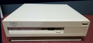 Commodore Amiga 3000,  Toaster Card,  A3640 68040 25mhz Cpu And Scsi Hard Drive