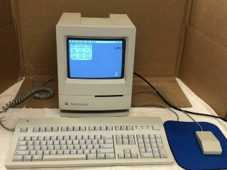 Macintosh Classic Ii - Os 7.  1,  Apple 80 Mb Hd,  10 Mb Memory,  Recapped