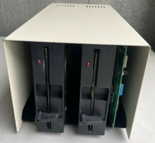 Ampro A13001 Little Board Z80 Computer System Dual 5.  25 " Floppy Disk Drives S100
