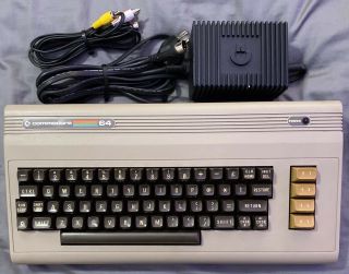 Commodore 64 Vintage C64 Pc W/ Power & Rca Cables Pla & Sid Clean&
