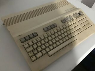 Commodore 128 (missing F5/f6 Key,  Functionality Unknown)
