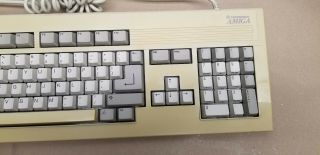 Vintage Commodore Amiga KKQ - E94YC A3000 Keyboard - 3