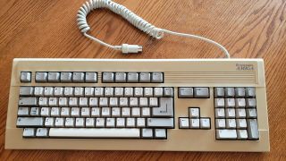 Commodore Amiga 3000 (and 2000) Keyboard -