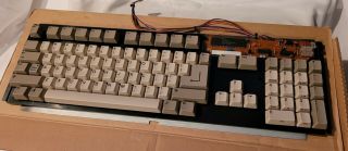 Commodore Amiga 500 Keyboard - Very (mitsumi)