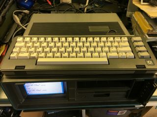 Commodore Sx - 64 Executive Portable Computer Rare - 1984 - Boots Up