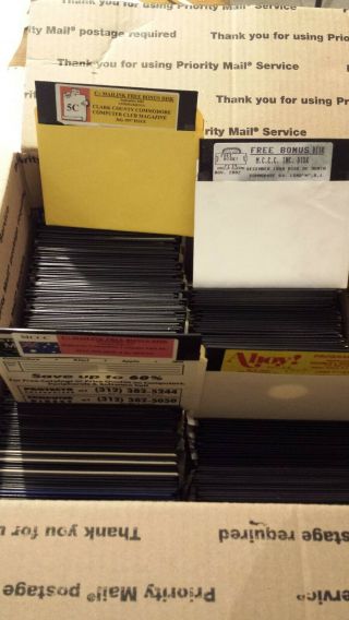 Commodore 64 C64 - Awesome - 236 Disks - Huge