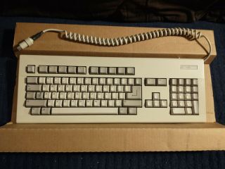 Amiga 2000 2000hd 2500 Keyboard Commodore 3000 4000 Vintage