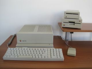 Apple Iigs Computer | Rom 3 | 4 Mb Ram Card | Kbd,  Mouse,  2 Disk Drives,  Cables