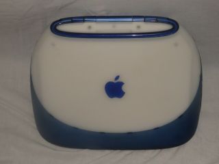 Apple iBook Clamshell G3 INDIGO,  Mac OS 9,  366MHz,  128MB Ram,  10GB HDD. 3