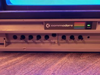 Vintage Commodore Color Video Monitor Model 1702 3