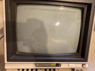 Vintage Commodore Model 1702 Video Monitor 3