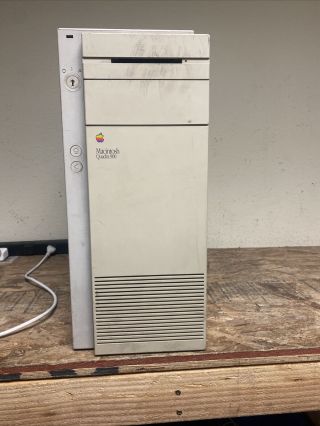Apple Macintosh Quadra 900