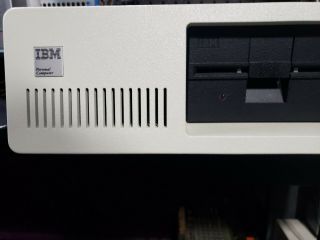 Vintage IBM 5150 PC Computer,  256K RAM,  Dual 5.  25 floppy,  EGA 2