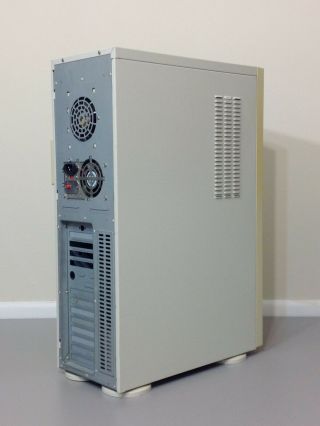 Supermicro SC750 - S AT Full Tower Vintage Computer Case Chassis 300W PS Beige 486 2